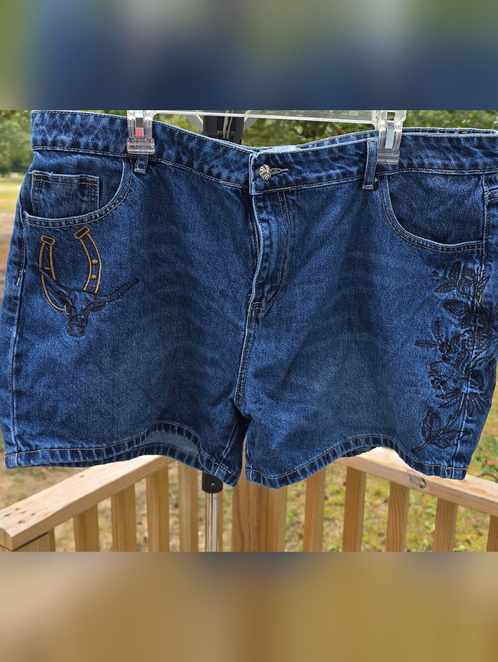 Rodeo Quincy Womens Xl Denim Jean Shorts Western Embroidered